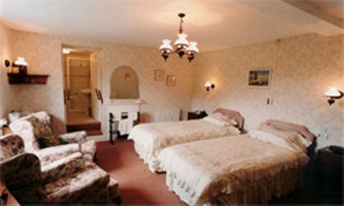 Lodgehill Hotel 티버튼 외부 사진